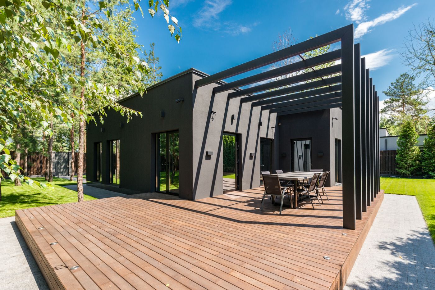 Deck & fence